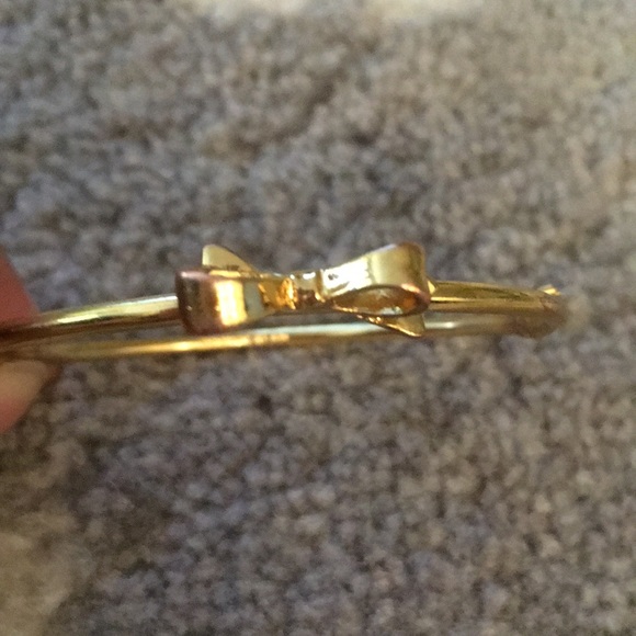 kate spade Jewelry - Skinny Kate Spade Bow Bangle